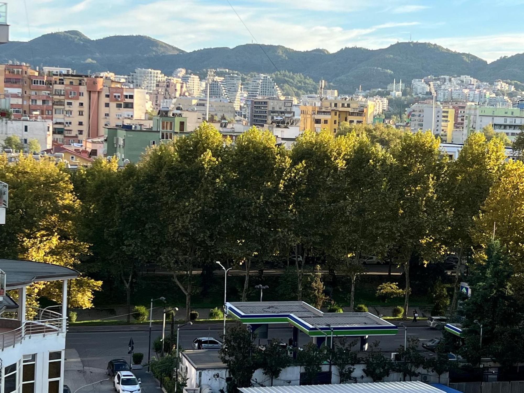 Urban 315 Apartment Tirana Esterno foto