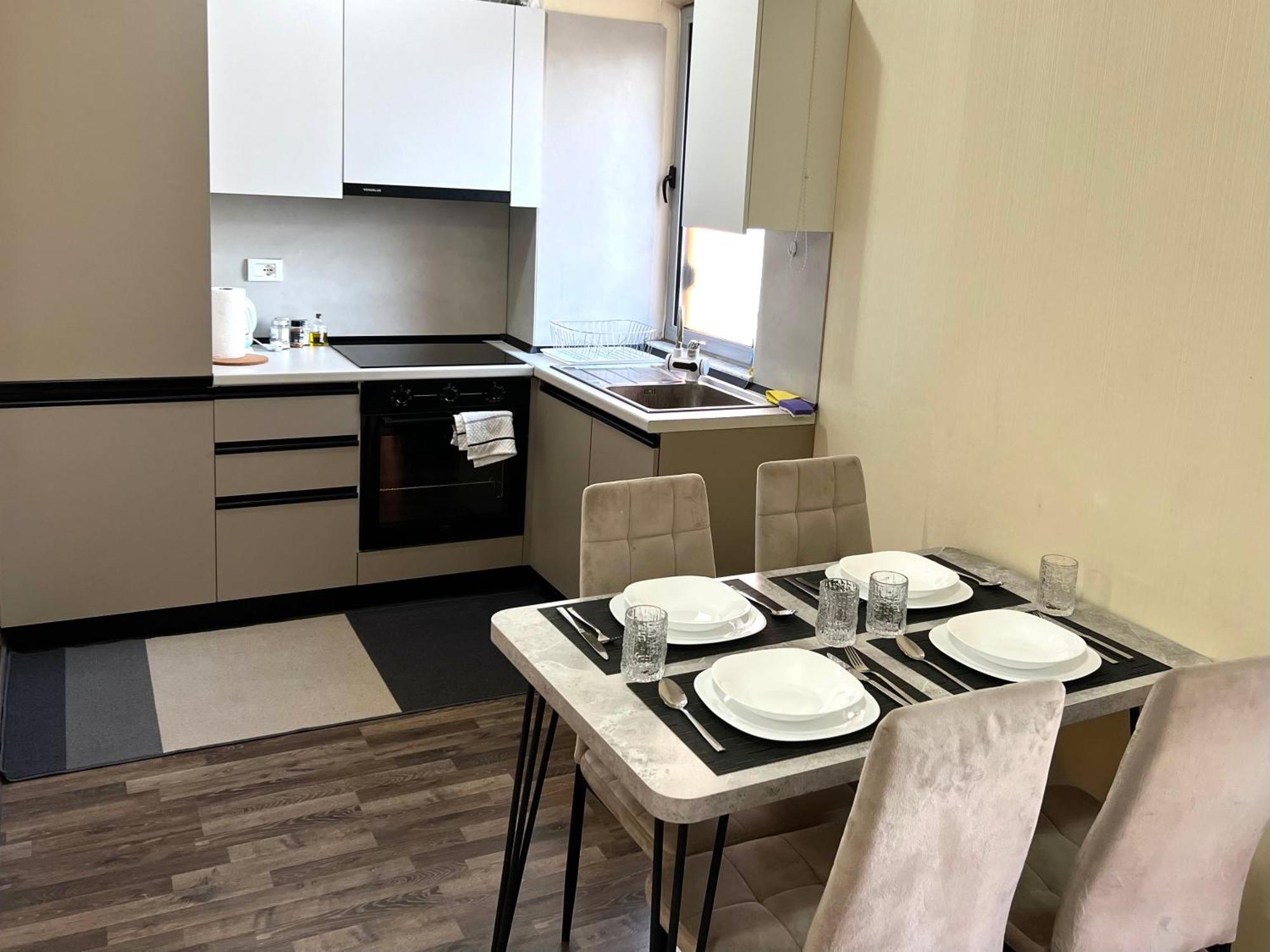 Urban 315 Apartment Tirana Esterno foto